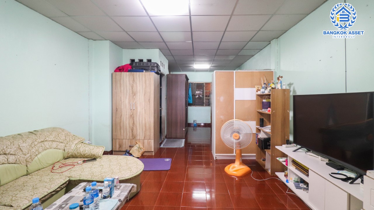 *****ทาวน์เฮ้าส์มือสอง นนทบุรี ม.มนวดีพาร์ค กาญจนาภิเษก เนื้อที่กว้าง 16 ตร.ว. ฟังก์ชัน 2 ห้องนอน 2 ห้องน้ำ 1 ที่จอดรถ ภายในสภาพสวย มาพร้อมราคาสุดคุ้ม! บนทำเลเดินทางสะดวก เชื่อมต่อถนนกาญจนาภิเษก ถนนรัตนาธิเบศร์ ใกล้รถไฟฟ้าสายสีม่วง "สถานีคลองบางไผ่" และใกล้จุดขึ้นทางด่วน "กาญจนาภิเษก" จองเลย!